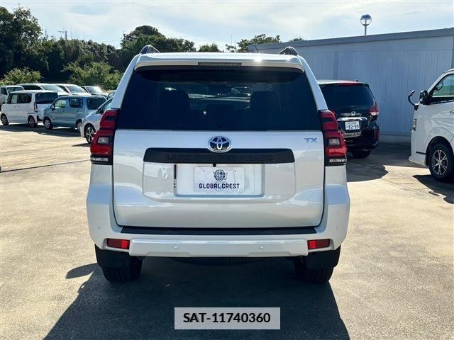 Toyota LAND CRUISER PRADO 2023-07 447568-12