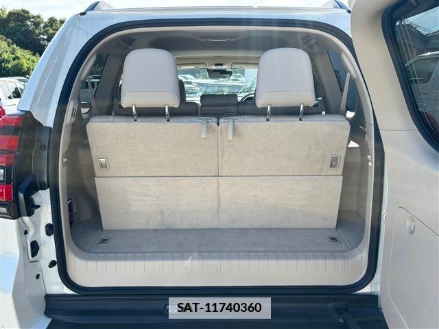 Toyota LAND CRUISER PRADO 2023-07 447568-5