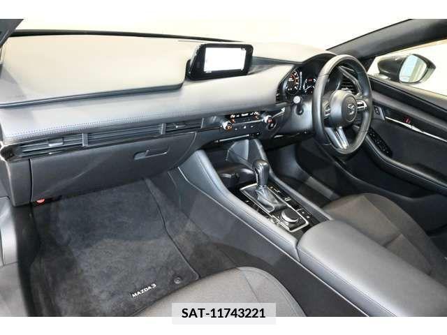 Mazda MAZDA3 2020-10 373708-11