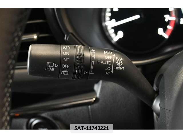 Mazda MAZDA3 2020-10 373708-16
