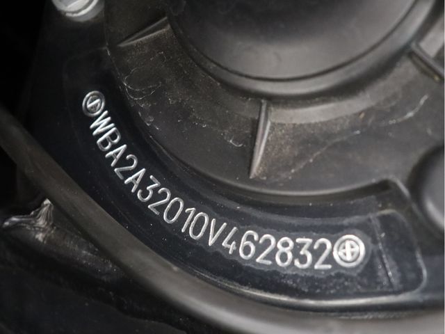 Bmw 2 SERIES 2016-08 28818-1
