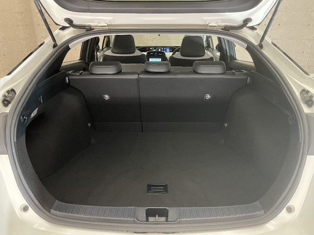 Toyota PRIUS 2016-02 25189-7