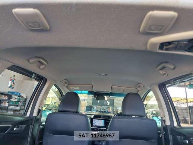 Honda FIT 2017-12 390821-8