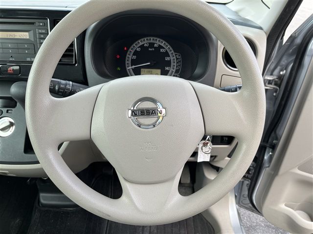 Nissan DAYZ ROOX 2017-05 604-11