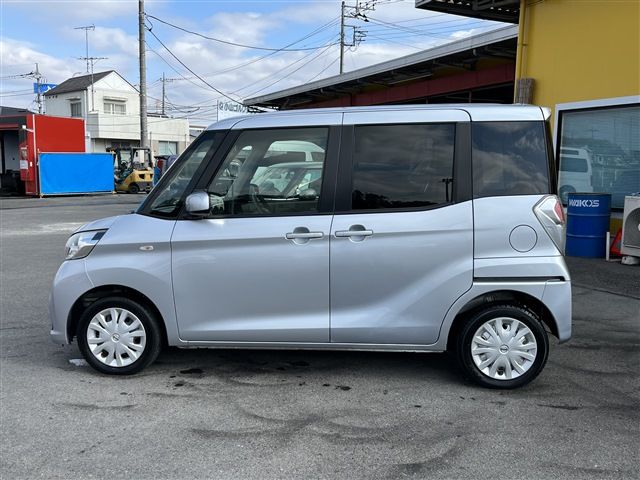 Nissan DAYZ ROOX 2017-05 604-8