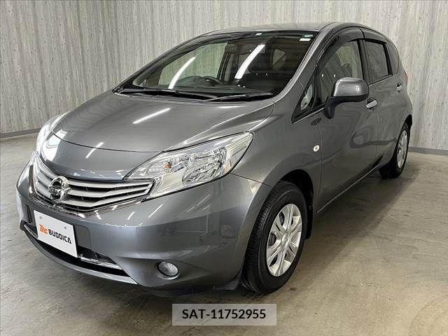 Nissan NOTE 2014-02 279978-9