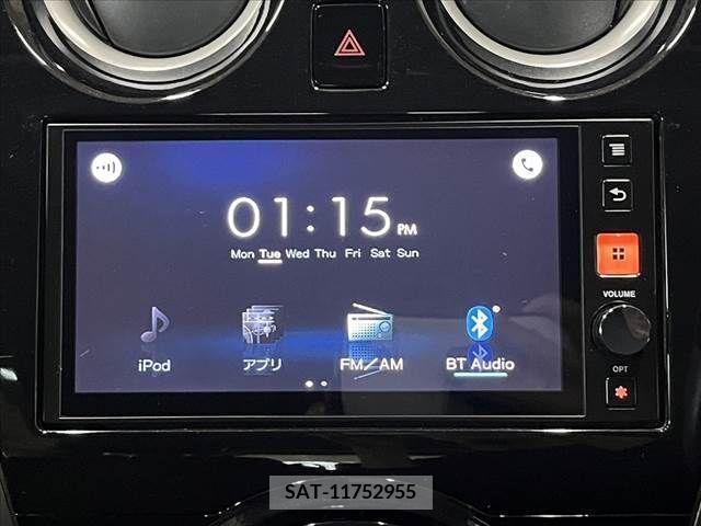 Nissan NOTE 2014-02 279978-2