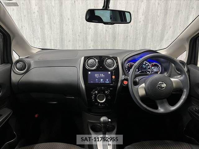 Nissan NOTE 2014-02 279978-1