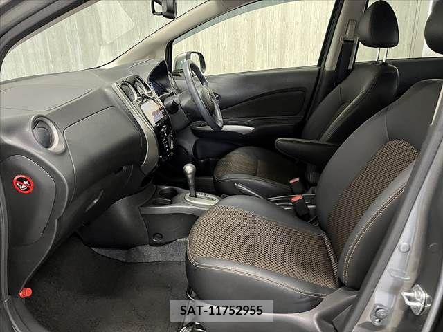 Nissan NOTE 2014-02 279978-15