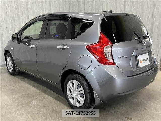 Nissan NOTE 2014-02 279978-11