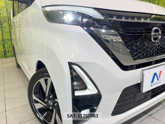 Nissan ROOX 2020-08 354409-12