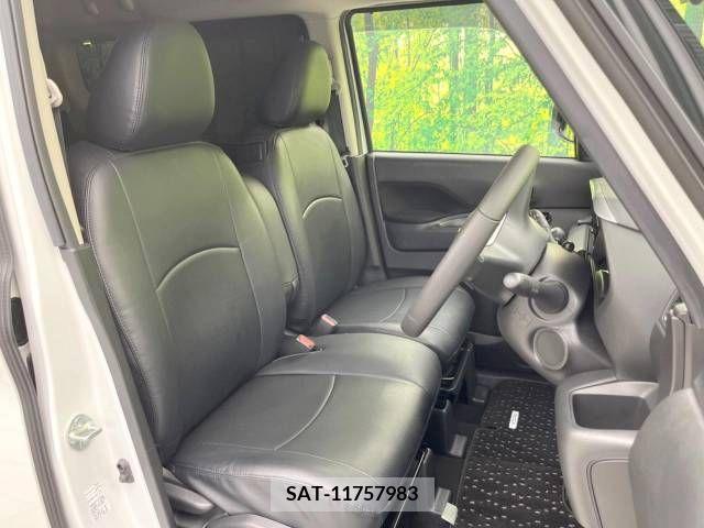 Nissan ROOX 2020-08 354409-8