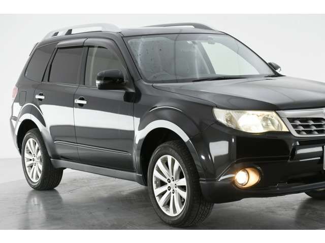 Subaru FORESTER 2012-03 23182-8