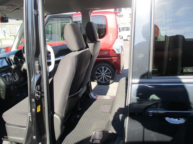 Suzuki SPACIA 2017-03 20894-5