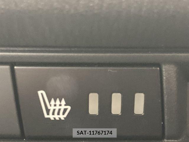Mazda DEMIO 2017-12 267585-10
