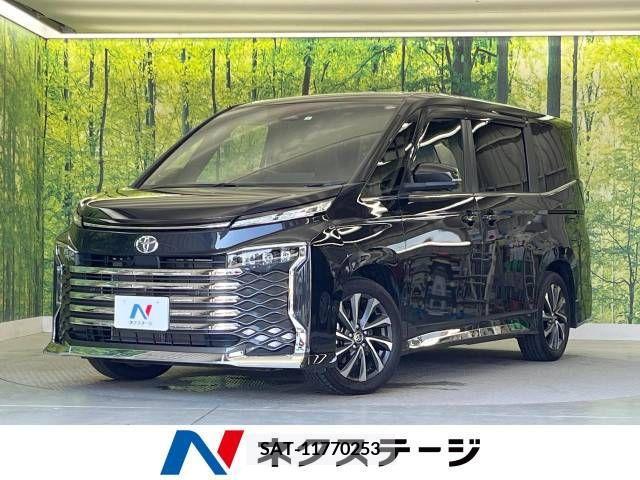 Toyota VOXY 2023-03 313581-0