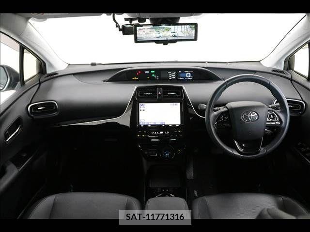 Toyota PRIUS 2019-03 366696-14