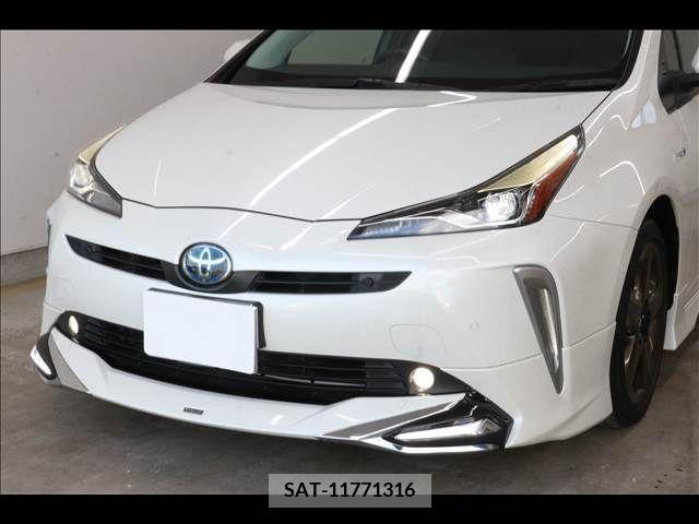 Toyota PRIUS 2019-03 366696-12