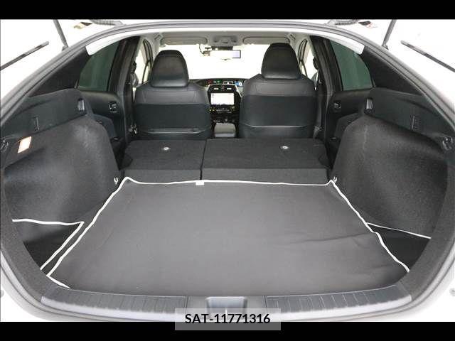 Toyota PRIUS 2019-03 366696-19
