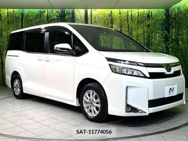 Toyota VOXY 2017-08 233317-16