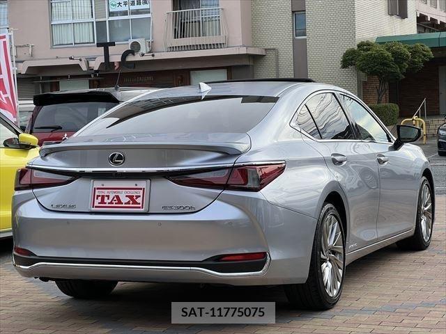 Lexus ES 2021-12 387848-3