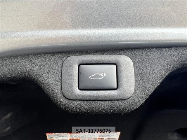 Lexus ES 2021-12 387848-18