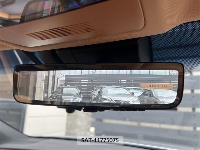 Lexus ES 2021-12 387848-27