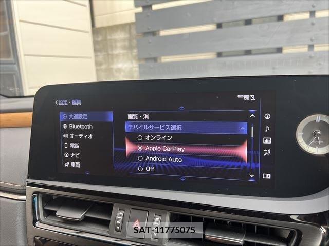 Lexus ES 2021-12 387848-21