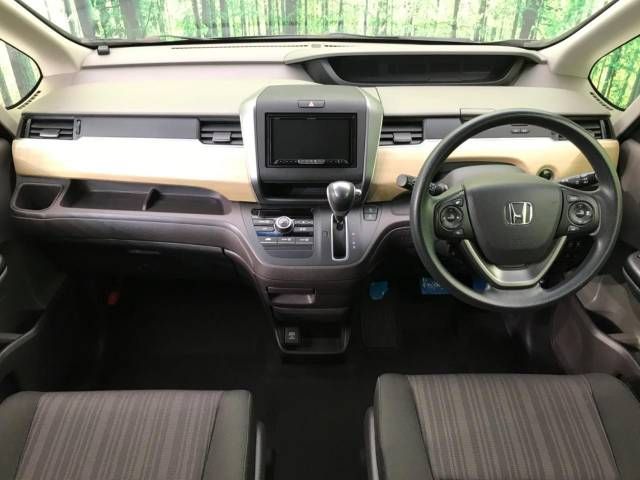 Honda FREED 2018-11 185543-1