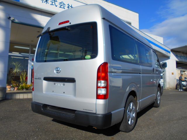 Toyota REGIUSACE VAN 2018-01 180960-3