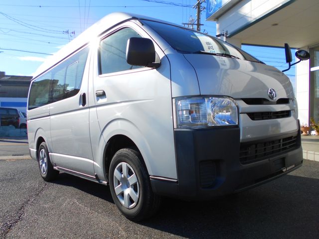 Toyota REGIUSACE VAN 2018-01 180960-5