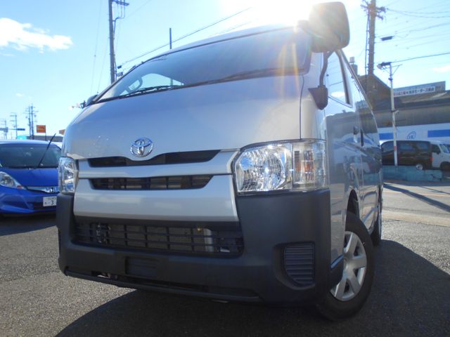 Toyota REGIUSACE VAN 2018-01 180960-0