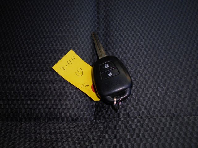 Toyota REGIUSACE VAN 2018-01 180960-25