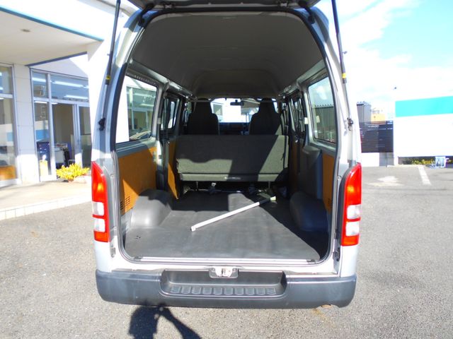 Toyota REGIUSACE VAN 2018-01 180960-17