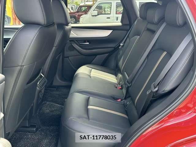 Mazda CX-60 2022-09 308682-5