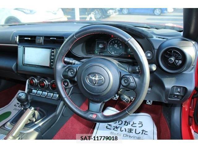 Toyota 86 2022-05 351550-15