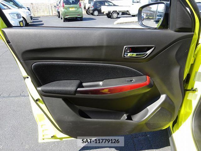 Suzuki SWIFT 2023-04 214916-12