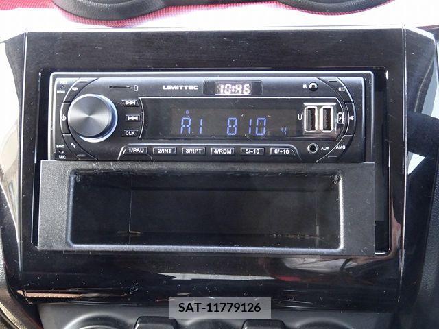 Suzuki SWIFT 2023-04 214916-14