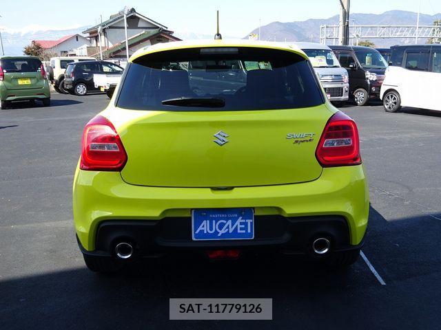 Suzuki SWIFT 2023-04 214916-4
