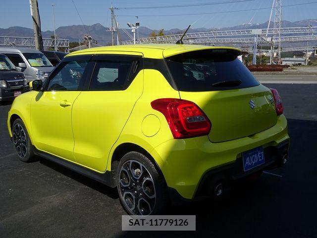 Suzuki SWIFT 2023-04 214916-5