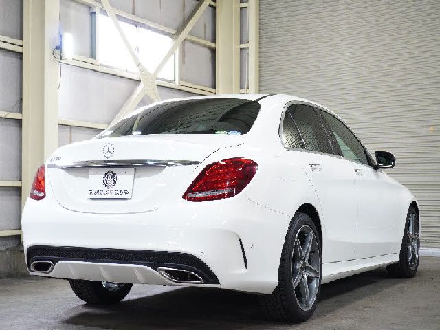 Mercedes Benz C-CLASS 2018-03 24869-1