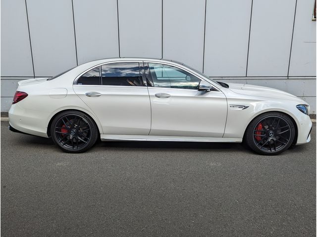 Amg E-CLASS 2018-01 23884-5