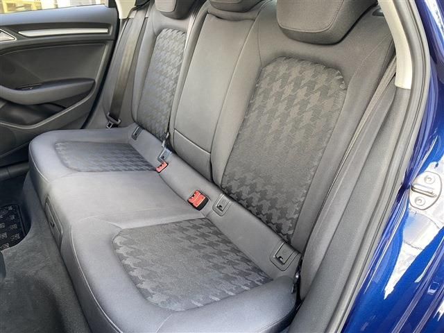Audi A3 SEDAN 2016-10 17227-17