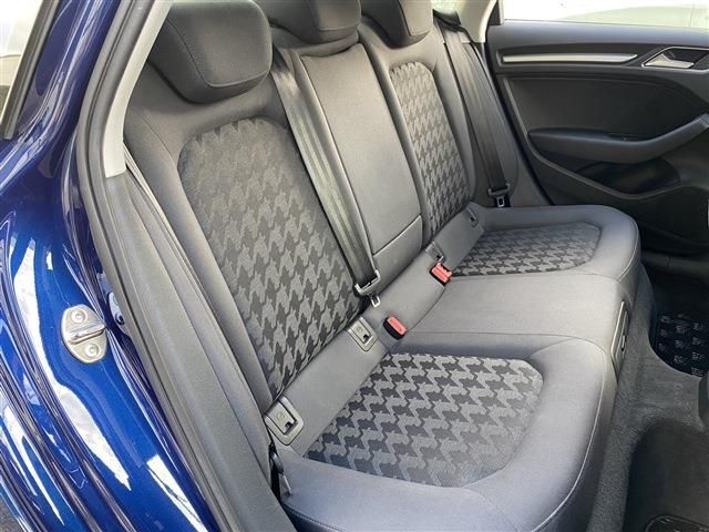 Audi A3 SEDAN 2016-10 17227-15
