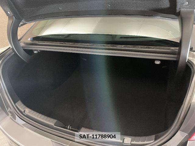 Mazda MAZDA3 2023-03 301073-13
