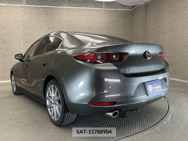 Mazda MAZDA3 2023-03 301073-2