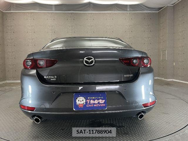 Mazda MAZDA3 2023-03 301073-5