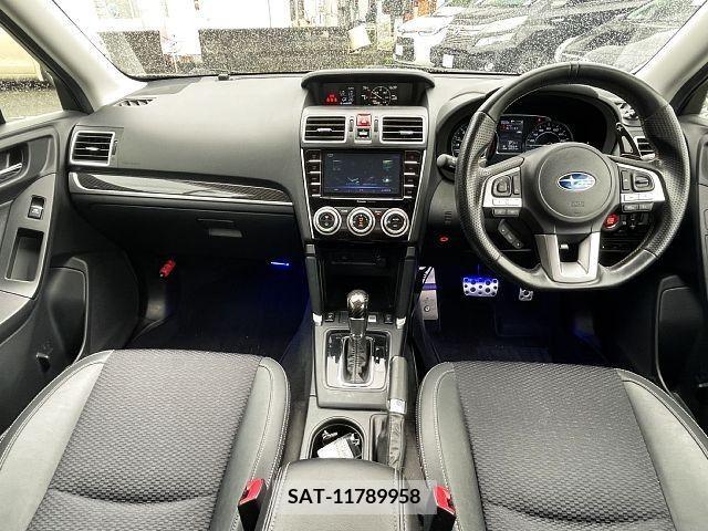 Subaru FORESTER 2018-06 384002-1