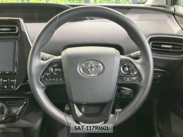 Toyota PRIUS 2019-07 380595-11