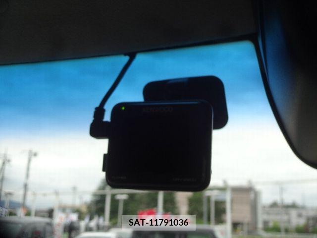 Honda N BOX CUSTOM 2017-06 306727-25